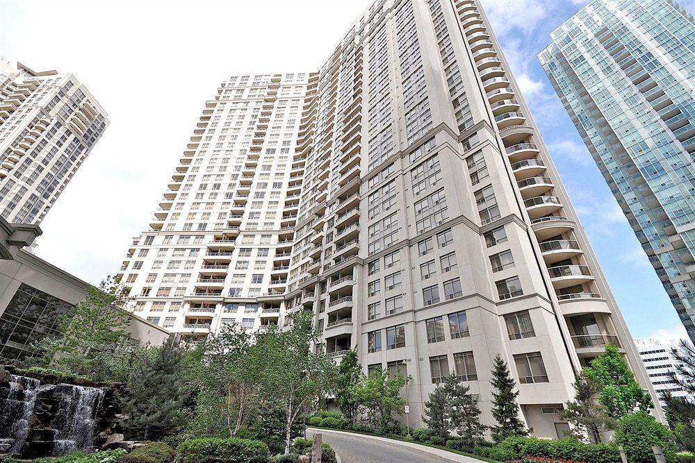 Downtown Mississauga Executive Suites Sq1 Екстериор снимка